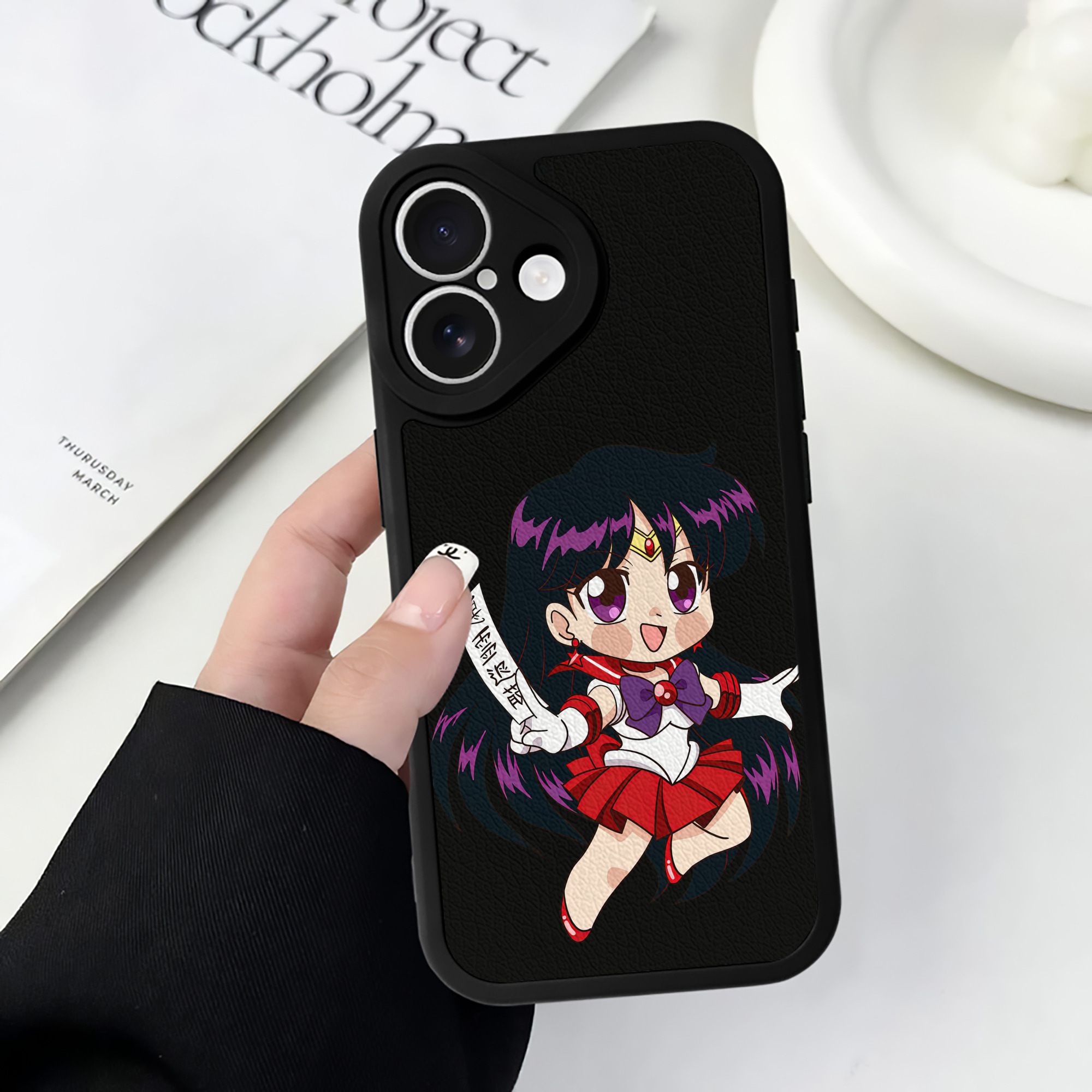 （画像用） 美少女戦士セーラームーン 火野レイ ひの レイ Sailor Moon Hino Rei （セーラーマーズ,Sailor Mars） 【iPhone 16シリーズ対応】シリコンスマホケース（レザー調） 材質：シリコン
